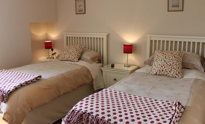 Y Beudy Cottage @ Penrhyn Farm